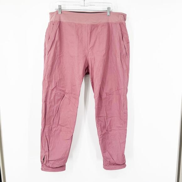 Patagonia Women's Caliza Rock Pants in Evening Mauve - Picture 1 of 8